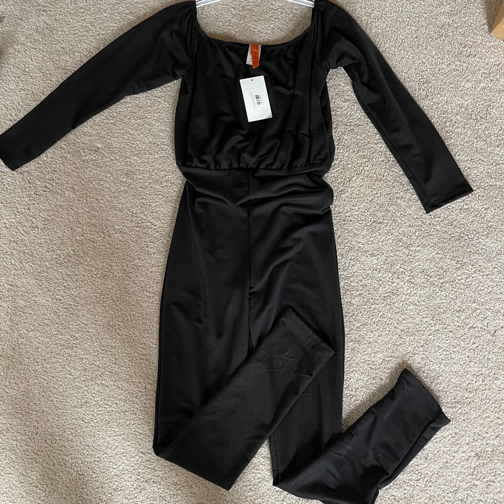 LAST ONE!  Off the Shoulder Jumpsuit - Picture 8 of 8